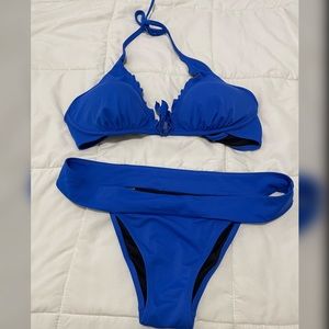 Victoria’s Secret bikini